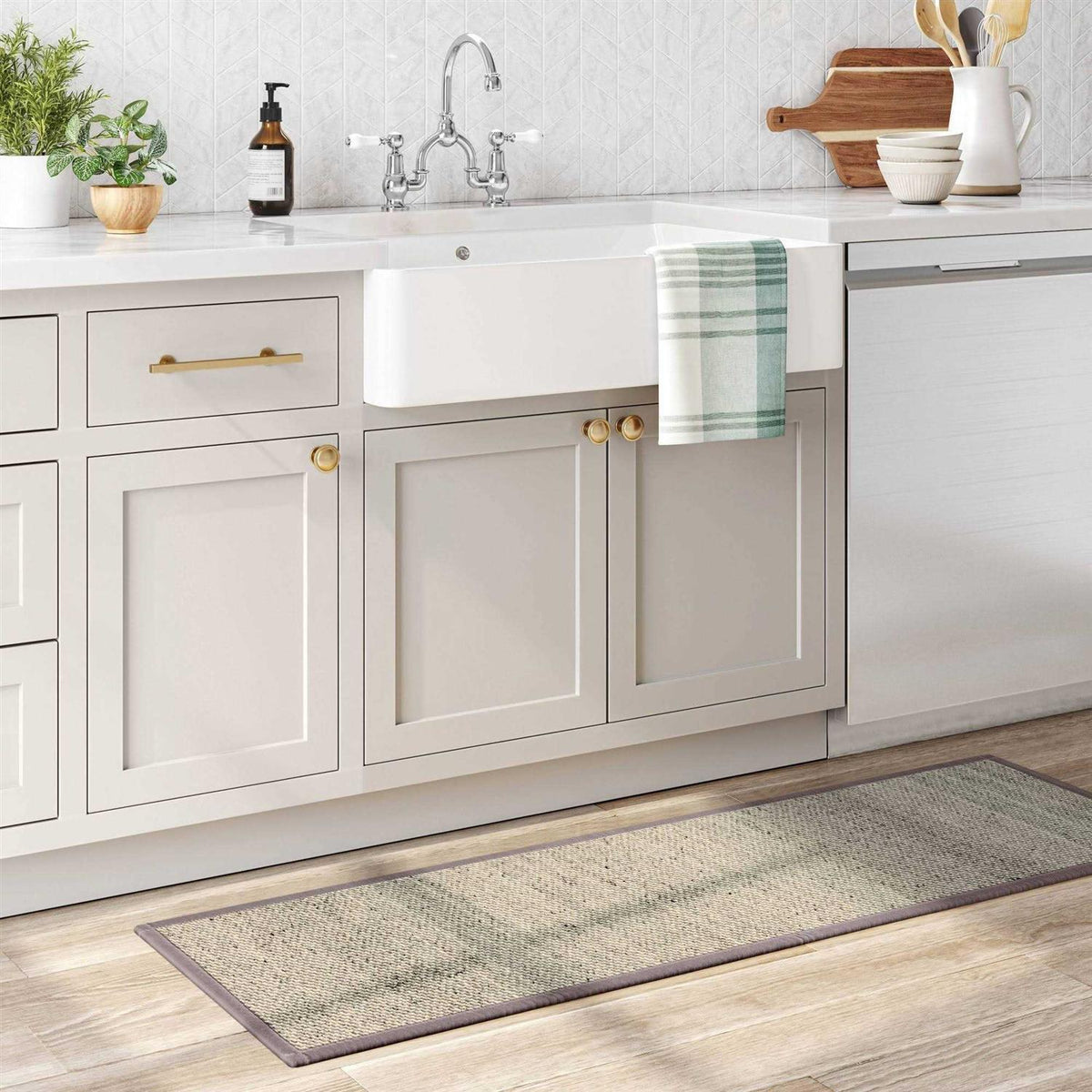 20 Textured Pet Kitchen Rug P880104