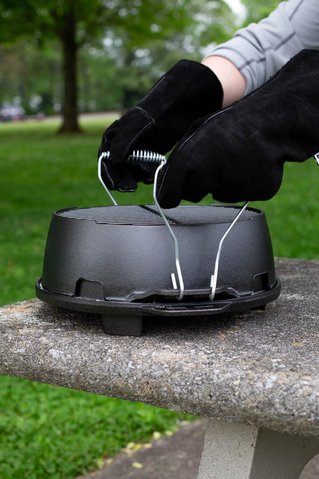 Cast Iron Round Grill D5244