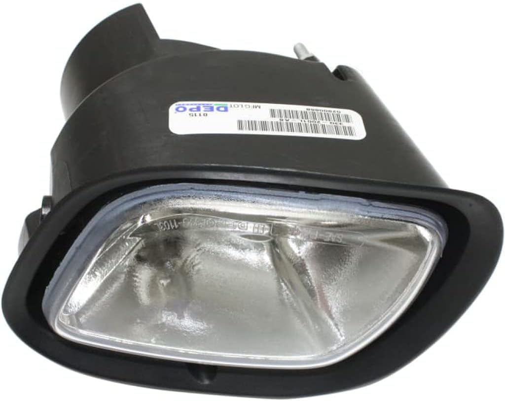 Freightliner Cascadia Fog Light Driver and Passenger Side Pair N697