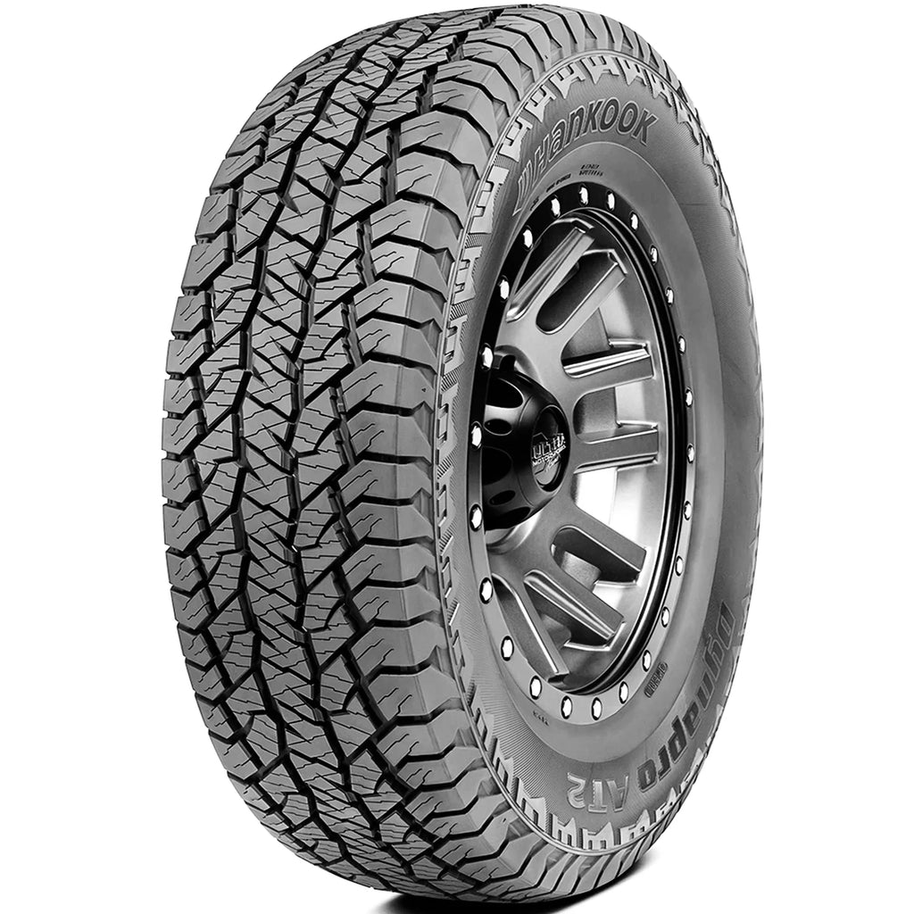 255/70R18 113T Tire B3037