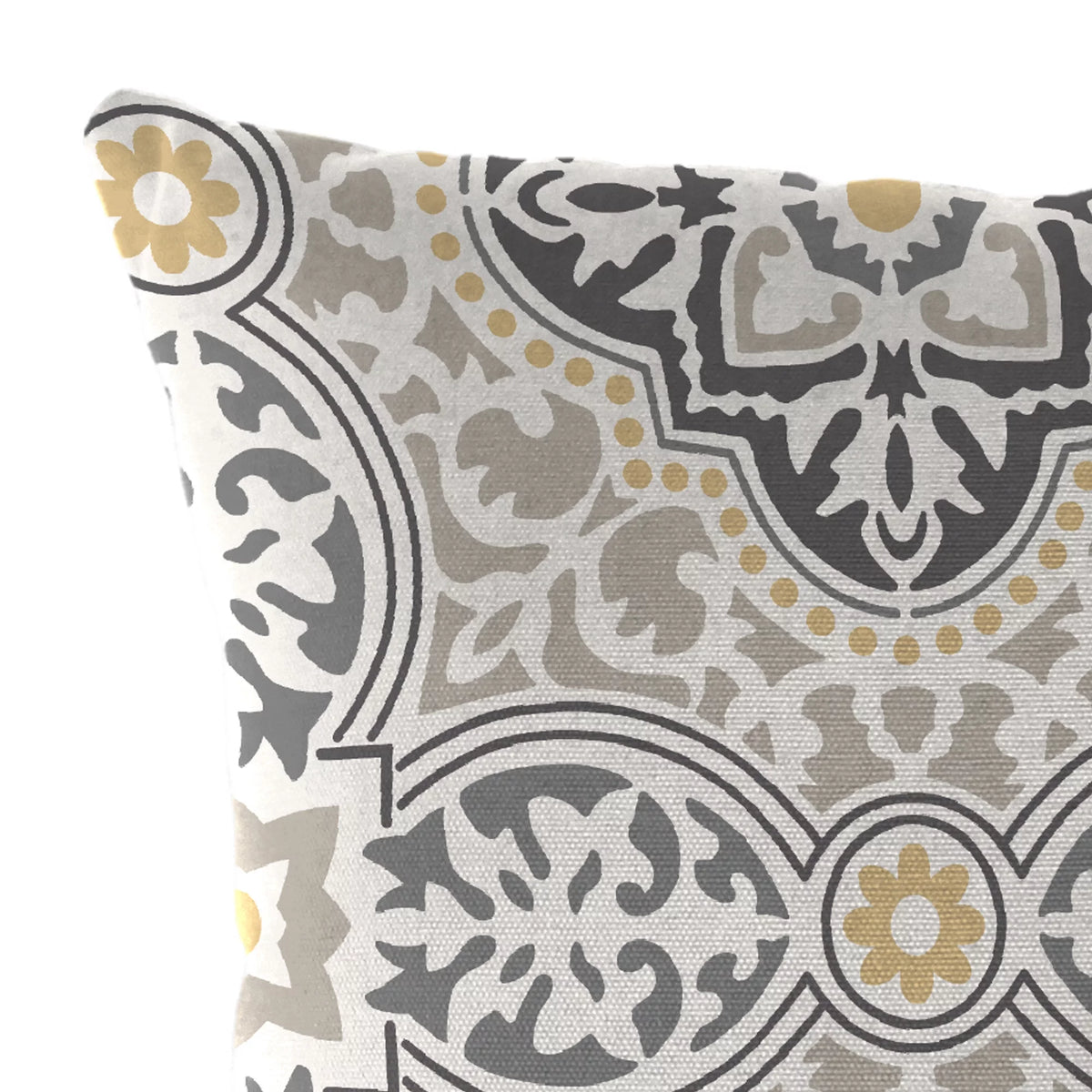 Grey Quatrefoil Square Outdoor Throw Pillow 2 Pack V97225