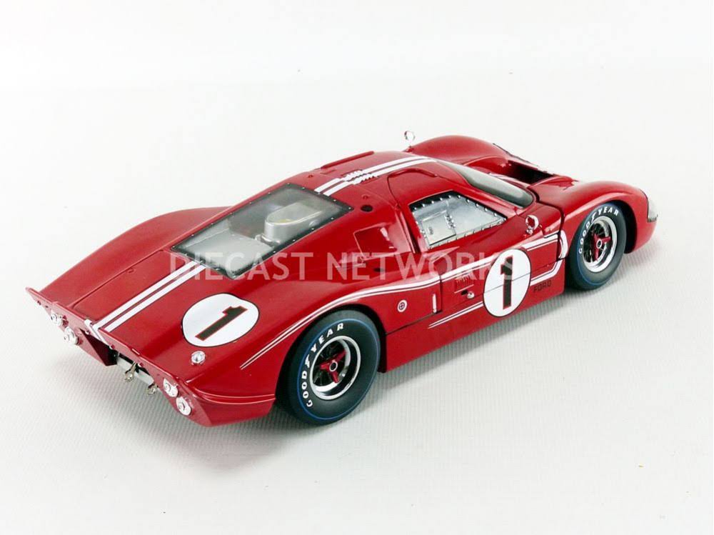 1/18 Diecast Model Car V80186