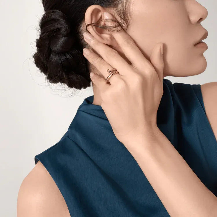 Ring C979