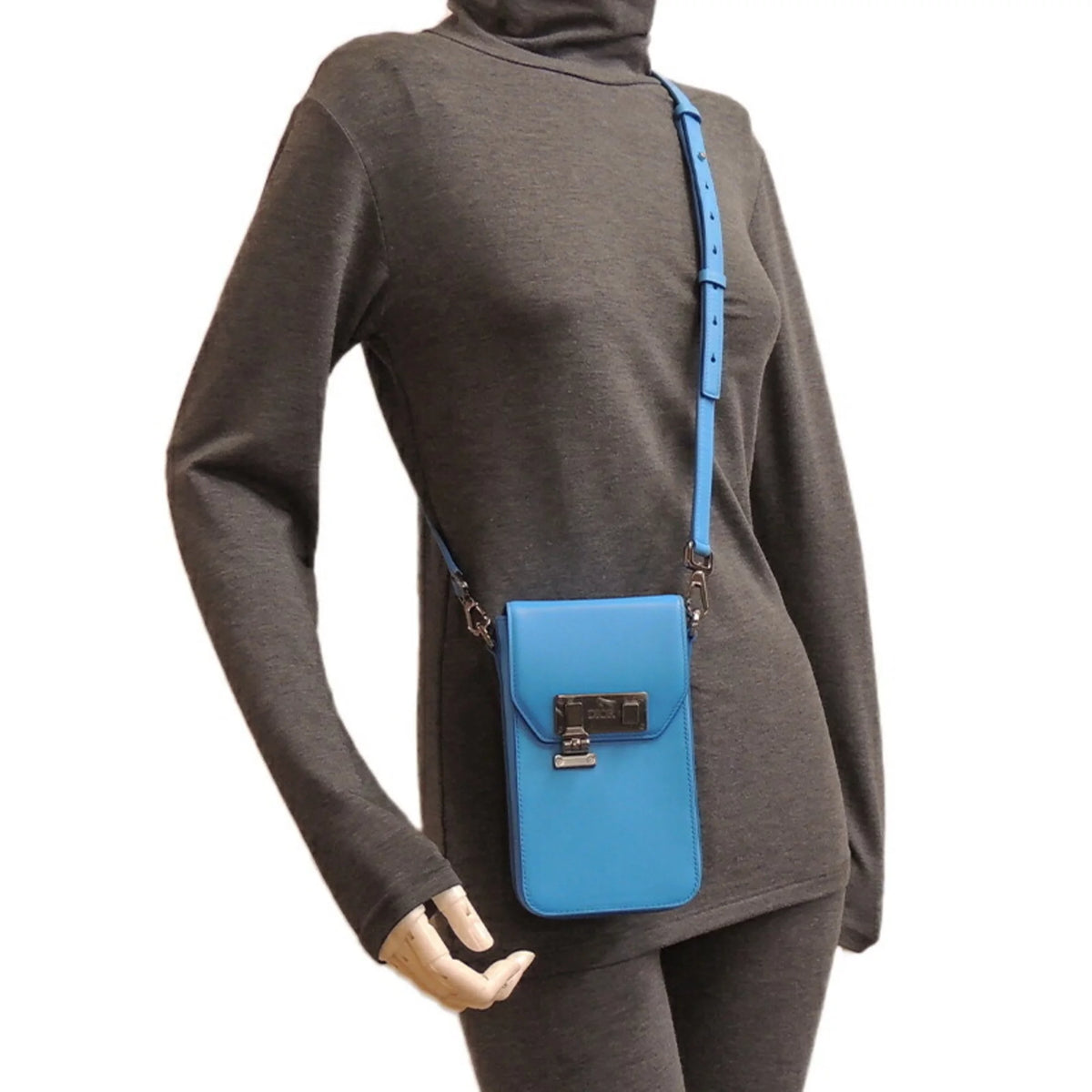Pre-Owned Blue Leather Shoulder Bag P624691