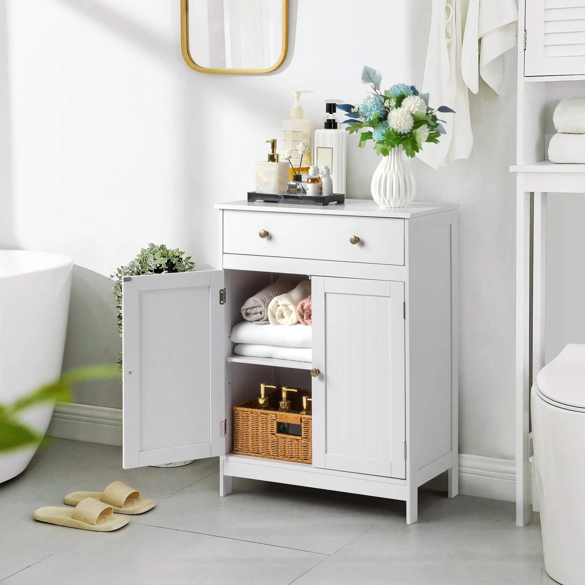 White Wooden 2-Door Bathroom Cabinet with 1 Drawer F3956
