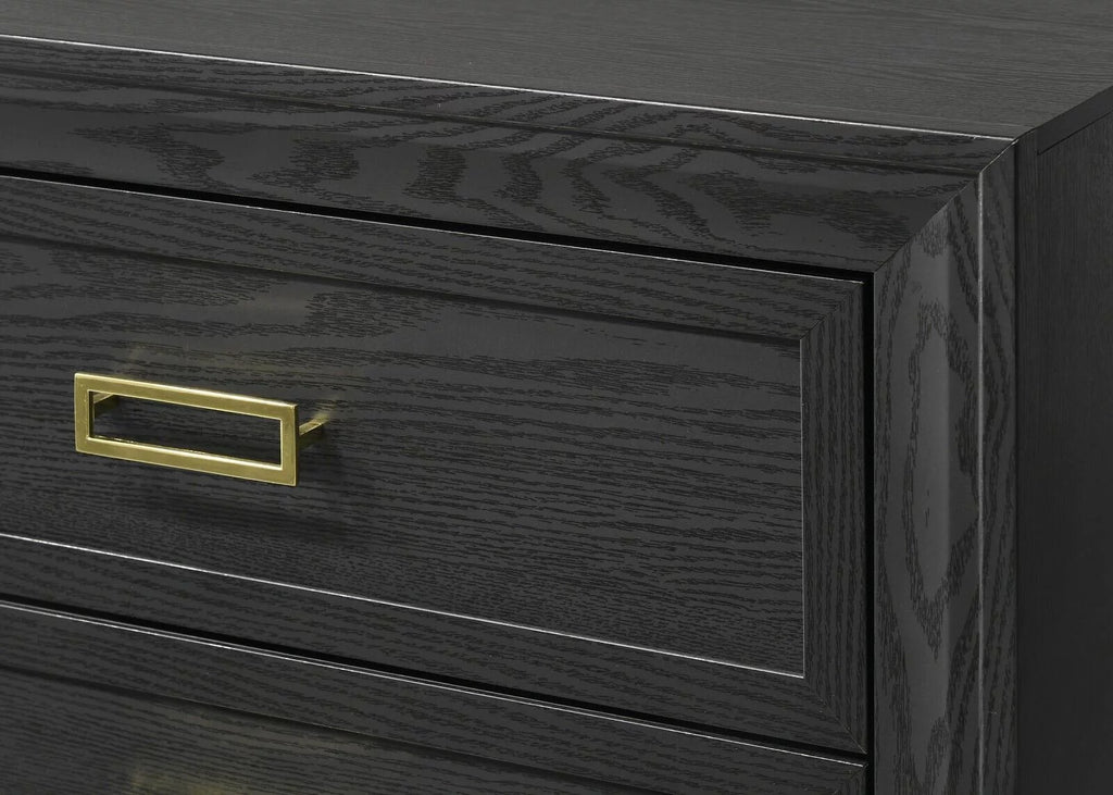 Queen Size 3pc Bedroom Set Panel Bed Chest Nightstand D74607