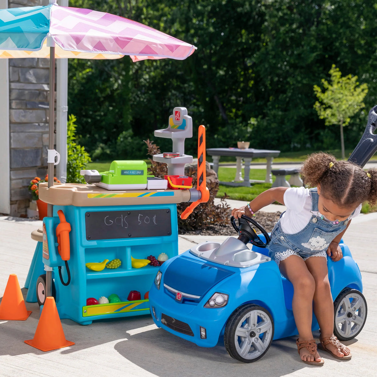 Blue Kids Plastic Playset with Umbrella I1528