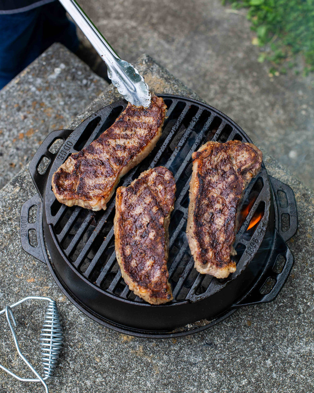 Cast Iron Round Grill D5244